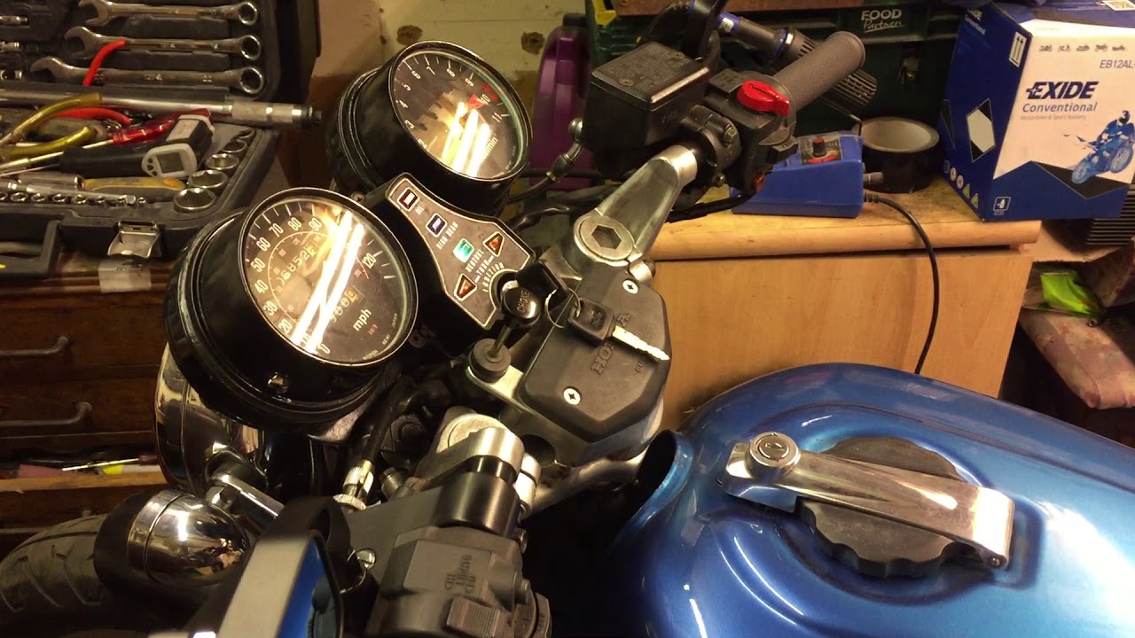 Honda CB650 startup after engine rebuild. - YouTube