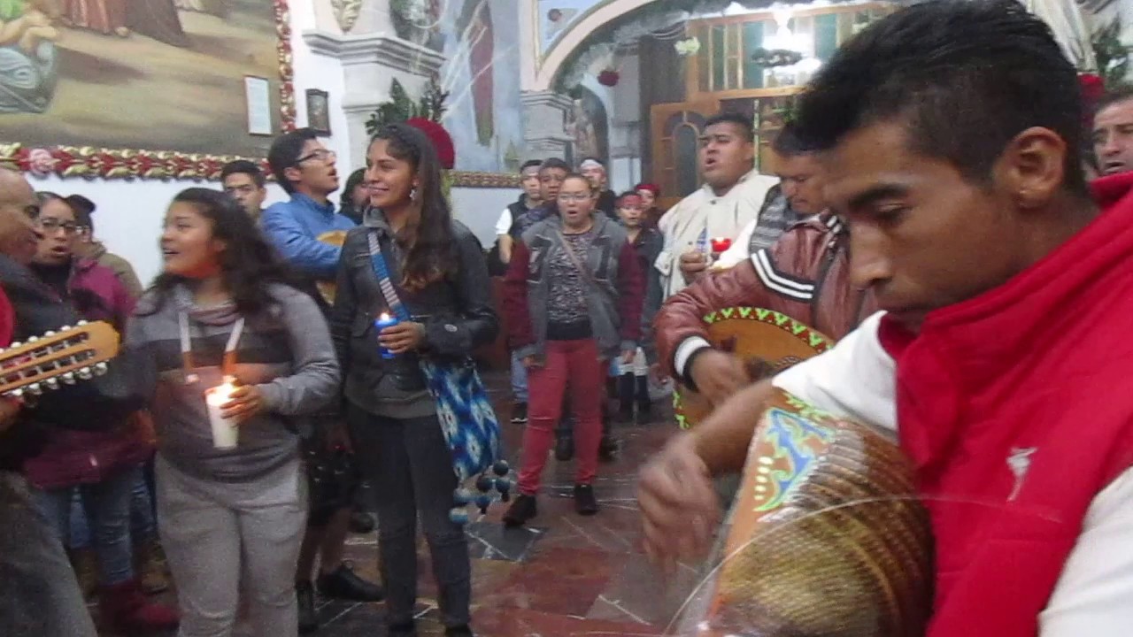 CHAVELO CANTA EN SAN PABLO Y SAN PEDRO 2017