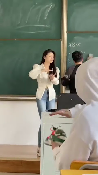 Japanese Teacher,,,🤣