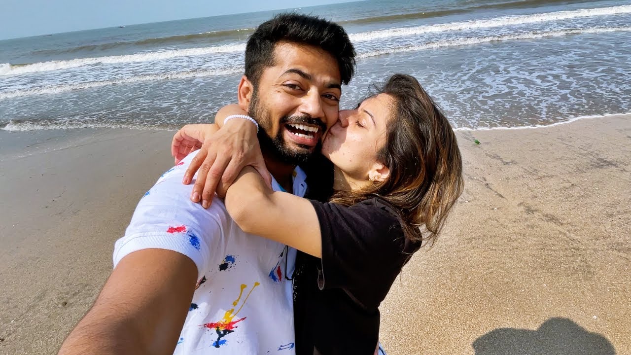 I Surprised Her on Our Wedding Anniversary ❤️