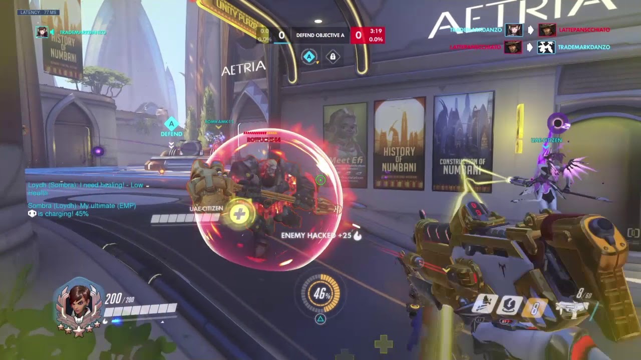 Sombra hacks through Zarya's bubble.