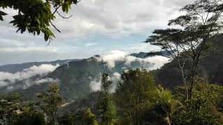 story wa Indahnya pemandangan Gunung dan awan