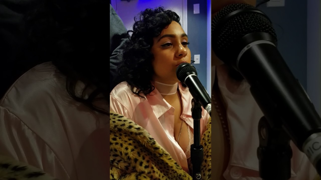 Nayla Ariel on the Urban Flow