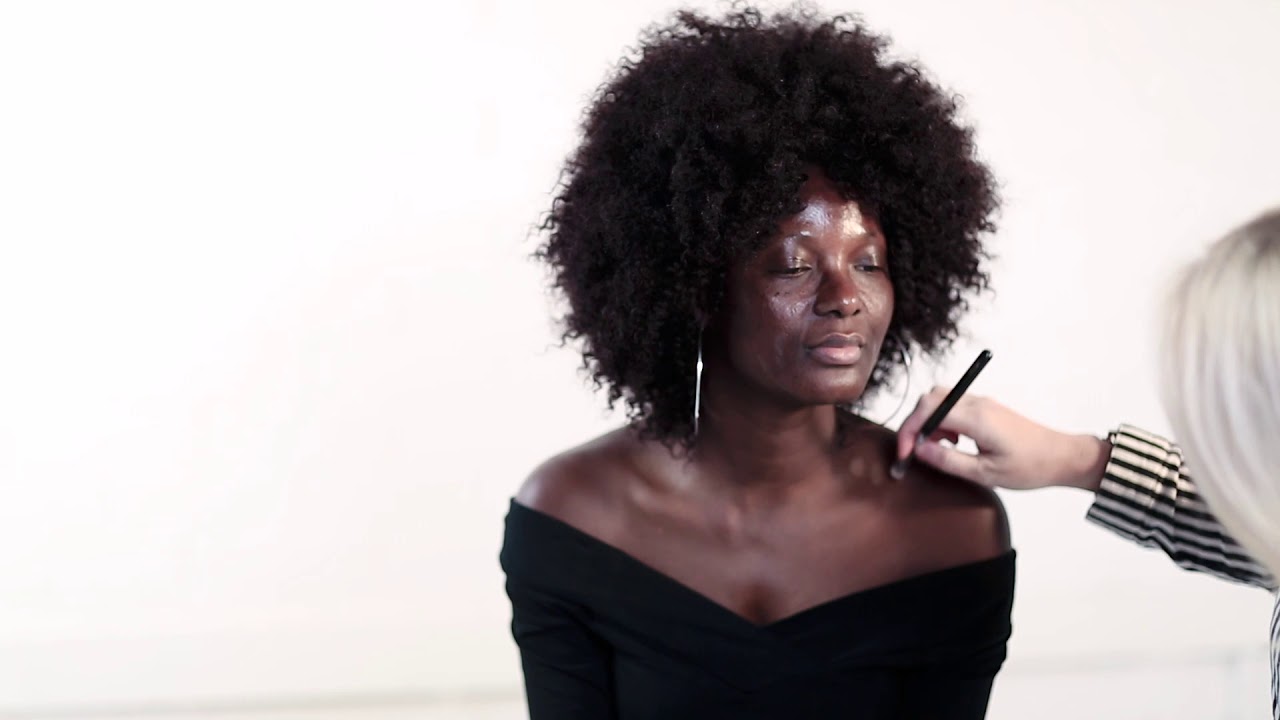 Covering skin imperfections with Veil Cover Cream - Dark Shades Tutorial