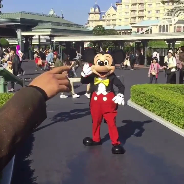 ウォルトディズニー仮想でディズニー