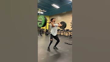 edgelord does 185lbs Pause Squat