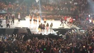 Red Velvet - KCON LA 2015 Ending
