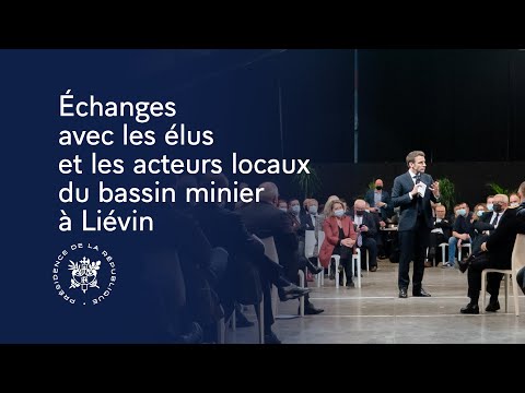 Échanges avec les élus et les acteurs locaux du bassin minier à Liévin, dans les Hauts-de-France.