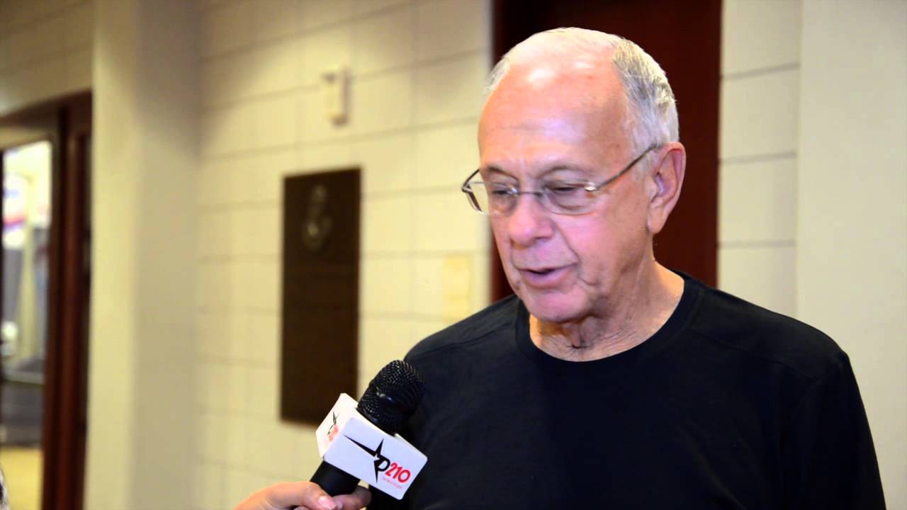 1 ON 1 WITH SMU BASKETBALL HEAD COACH LARRY BROWN YouTube