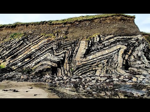 Видео: Как происходит складка Monocline?