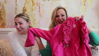 Download Lagu (FULL VERSION) Reacting to Old Dance Costumes with My Mom | Chloé Lukasiak MP3 Download Lagu (FULL VERSION) Reacting to Old Dance Costumes with My Mom | Chloé Lukasiak MP3