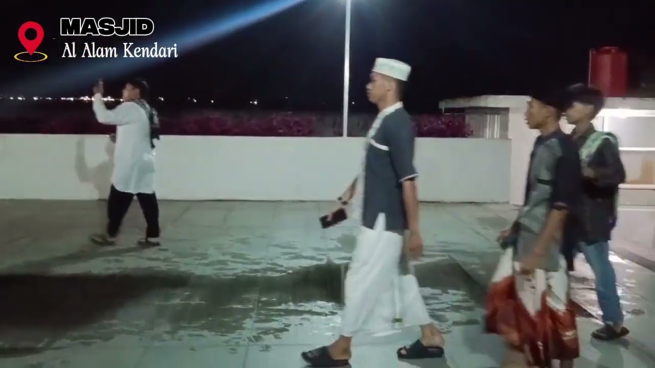 shalat tarawih 2026 Masjid Al-Alam Kendari 