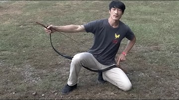 How to string heavy war bows without assisting devices or another person. 강궁 시위 걸기.