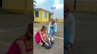 Mujhe Bhi Natak Aata Hai