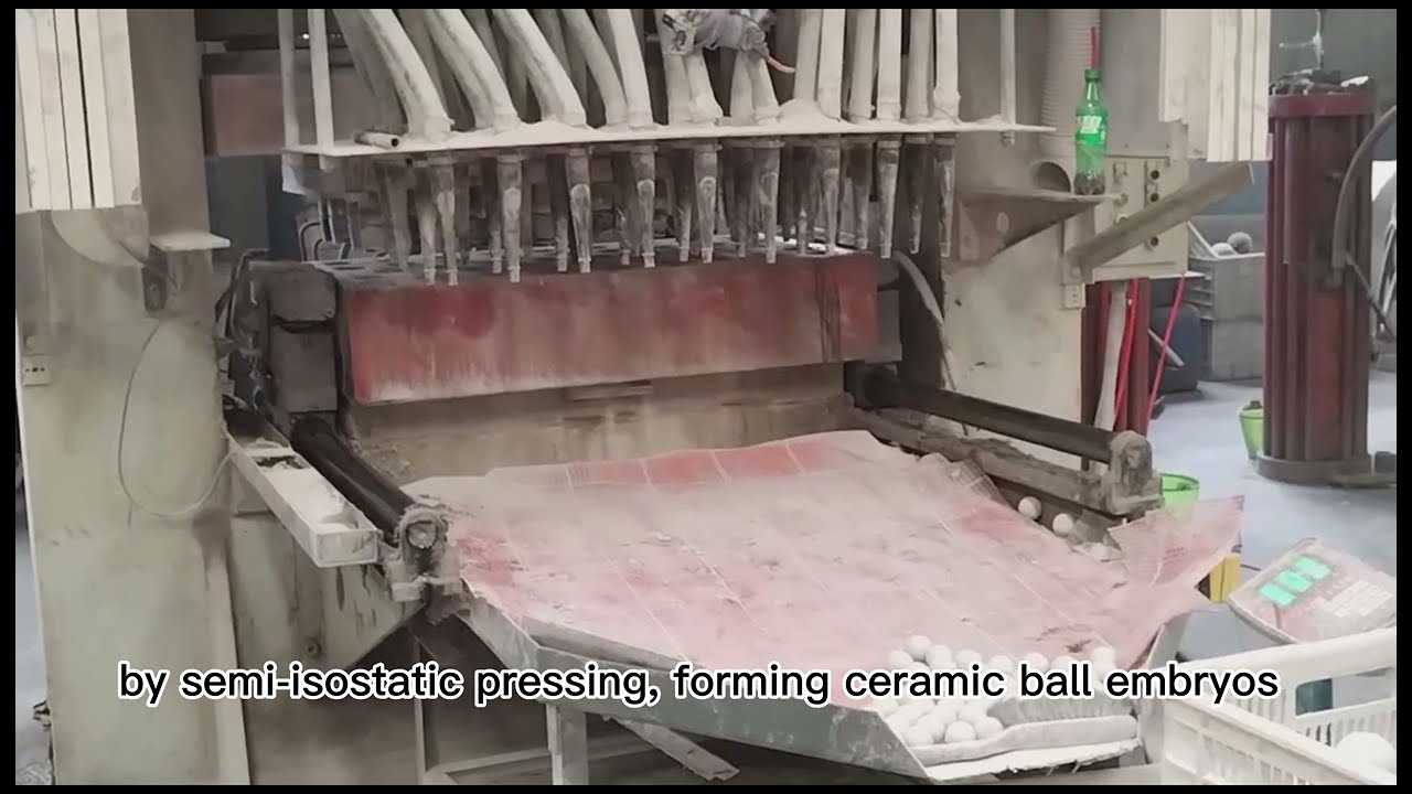 Production process of alumina grinding ball machine pressure ball