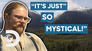 Celebrity The Brown Family Fly To Alaska | Alaskan Bush People Wealth