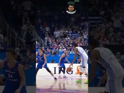 Giannis explodes at