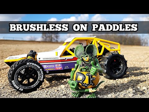 Kyosho Sand Master 2.0 Brushless On Paddle Tires - YouTube