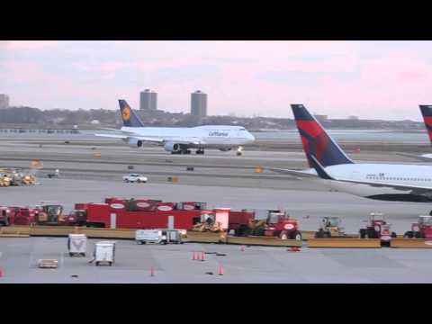 Lufthansa 747-8i Takeoff From JFK