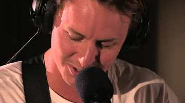 Ben Howard covers Call Me Maybe in the Live Lounge