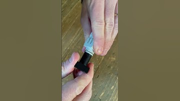 How to separate the Contact Block from the Pushbutton