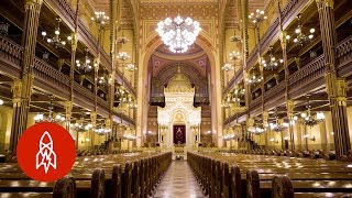 The History Behind Hungary’s Great Synagogue