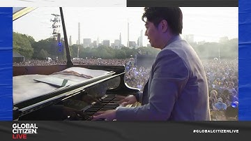 Lang Lang Perfoms "Bohemian Rhapsody" With String Accompaniment in New York | Global Citizen Live