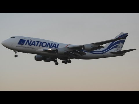 QUE SENSACIONAL É ESSE BOEING 747 NAS CORES DA NATIONAL AIRLINES - POUSO EM VIRACOPOS