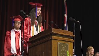 2016 Farmer School of Business Divisional Recognition Ceremony: Alex Ji and Lindsay Spragg