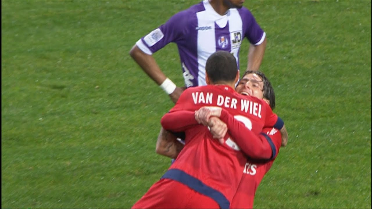 Best Football Moment of Gregory Van Der Wiel 