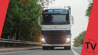 Tasma va tayoq bilan urish videosi