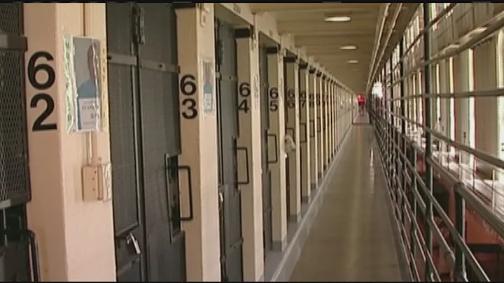 Attorney General proposes a drug-sentencing reform