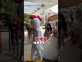 【要確欸】婚禮帶路「雞」太有創意 自帶音效網笑翻｜婚禮｜帶路雞｜荒謬