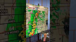 4/22/26 - Strong/Severe Storms push back into Iowa Thursday evening
