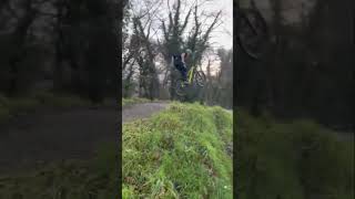 How not to do a no hander #biking #mtb #jump #bike #crash #crazy #fail #bmx #satisfying