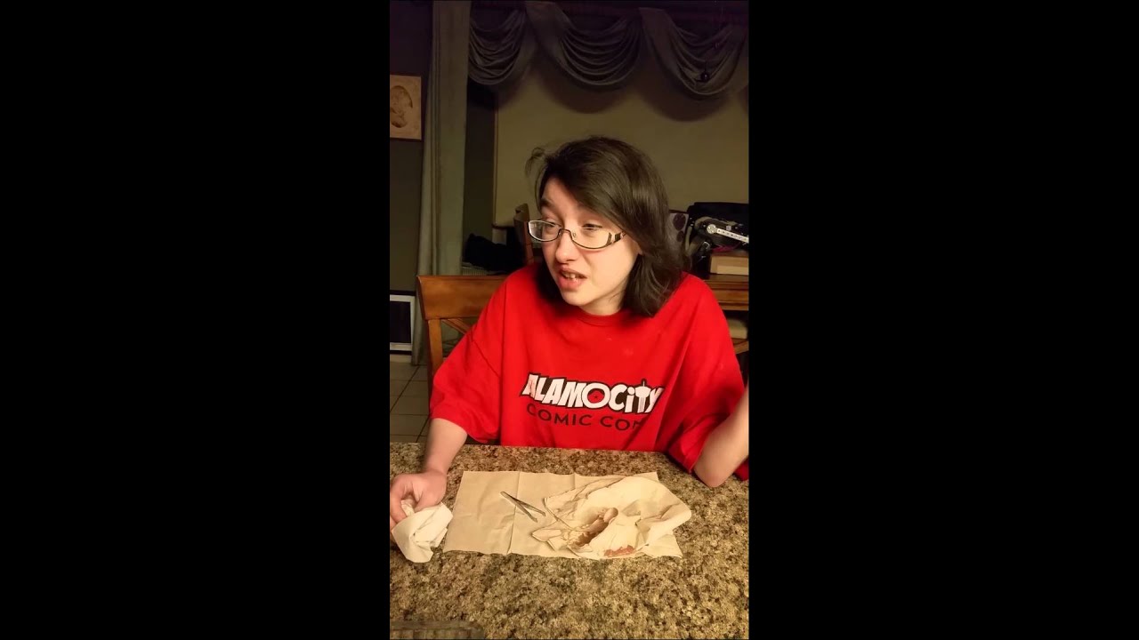 Sweet smells n trinkets Hollywood candle reveal