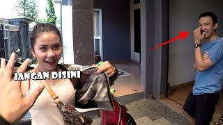 CARI TEMPAT ...