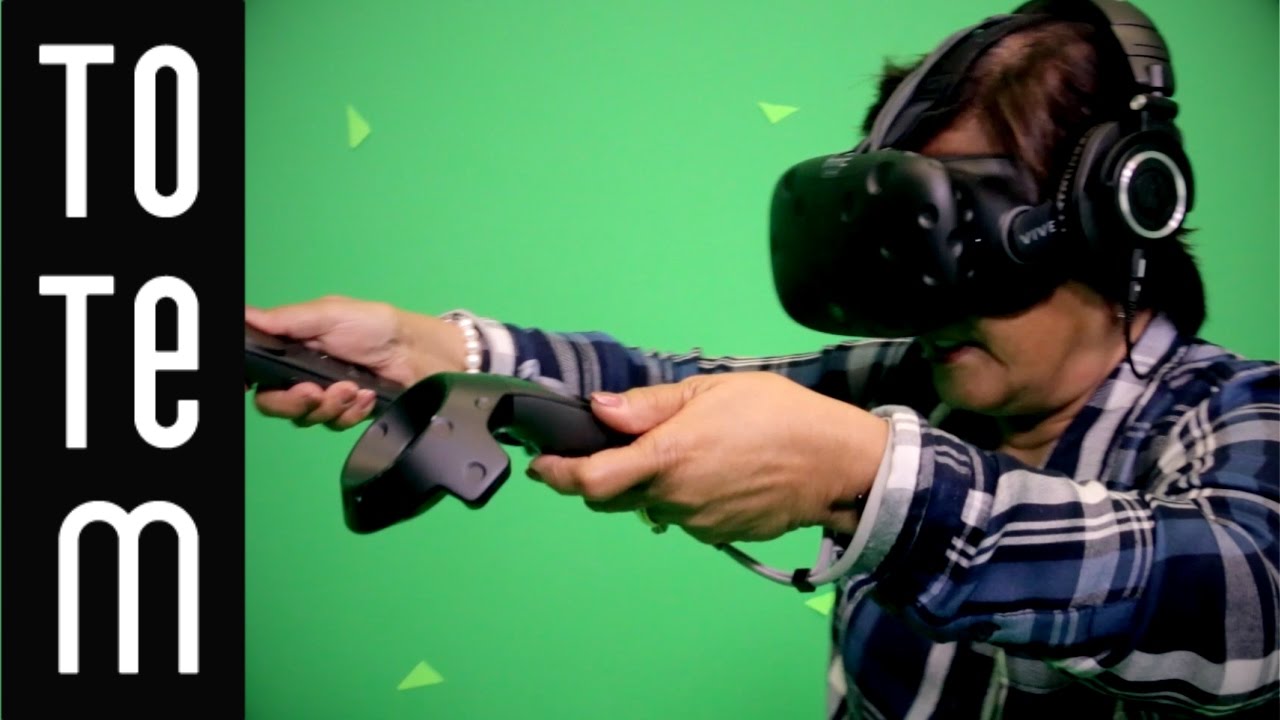 MakeVR: My Mom Tries Virtual Reality