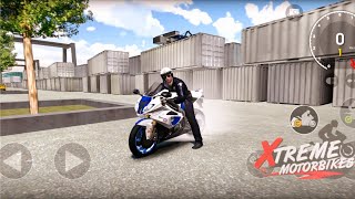 Police Stunts in BMW S1000 RR | Xtreme Motorbikes | New Motorcycle game screenshot 3