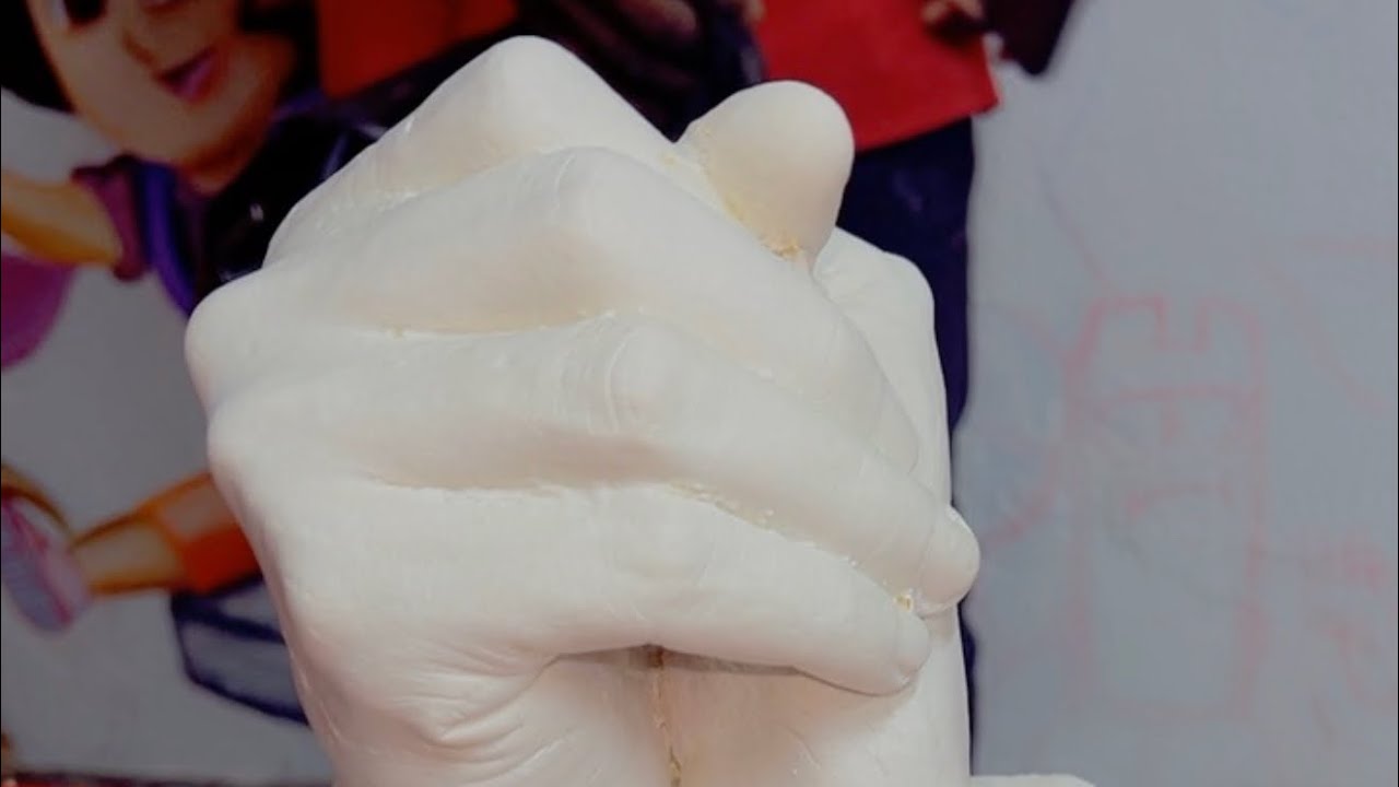 Рука об руку с лучшей подругой 🤝