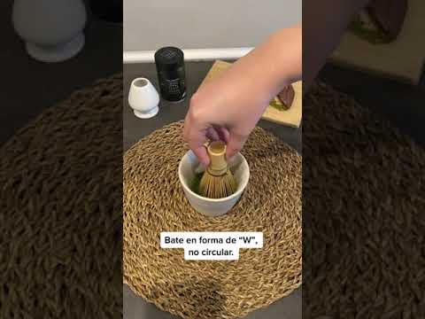 Cómo preparar el mejor té matcha del mundo 💚😋 Refresca tu día con delicioso matcha frío: ¡Aprende cómo hacerlo!