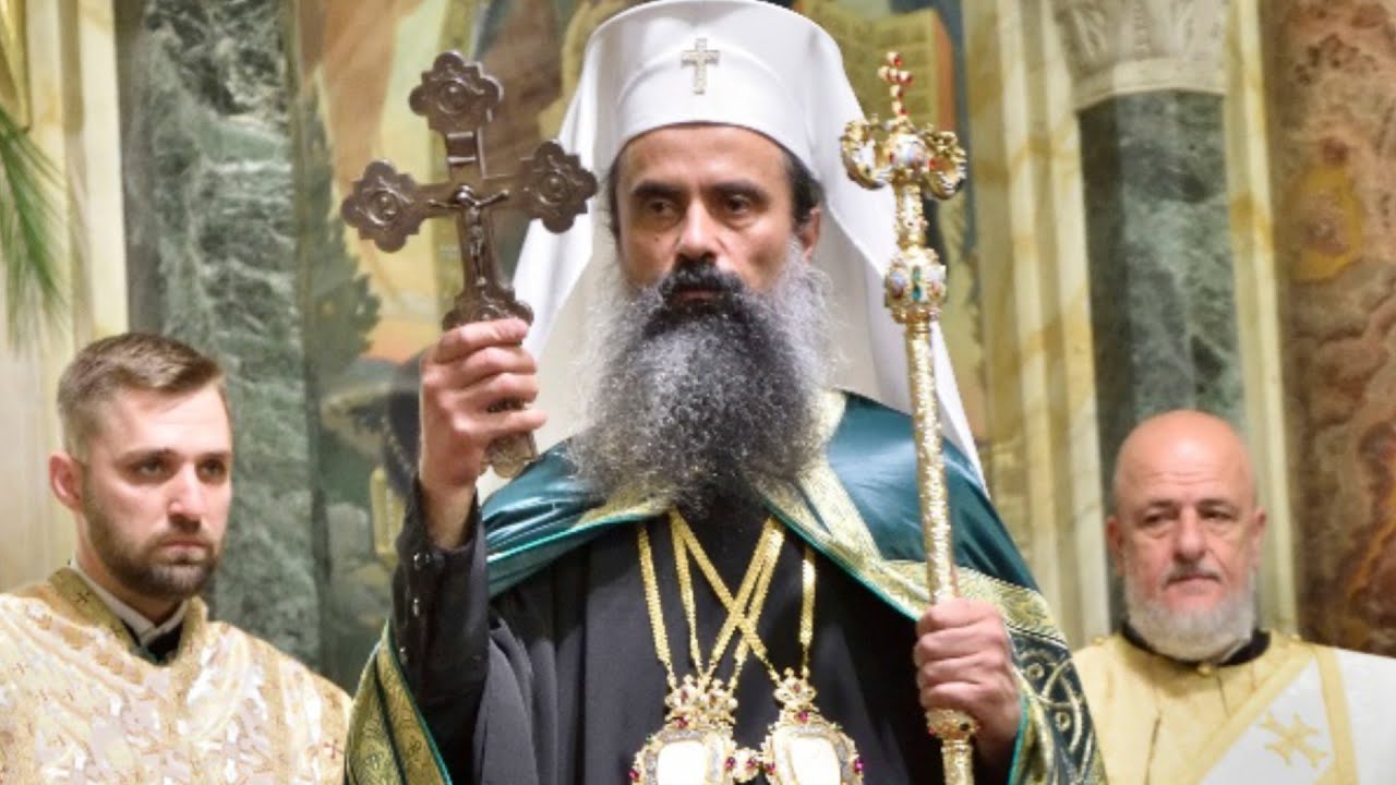 Първа Патриаршеска Литургия на новоизбрания Български патриарх Даниил в ПКСХП,,Св. Александър Невски