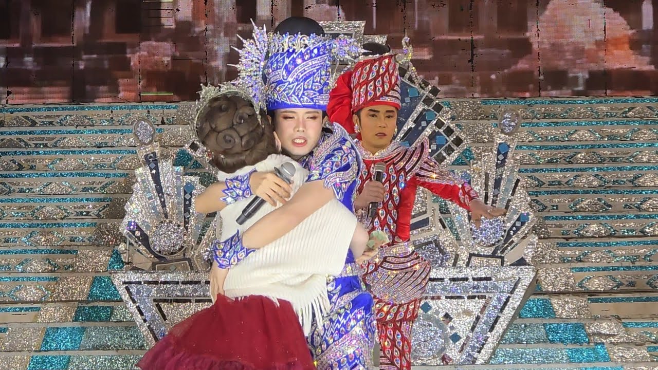 สาวๆหนุ่มๆต้องอิจฉา อ๊อฟสุรพล&อ๋อมแอ๋มเล่นจริงมาก-ลำเรื่องผาแดงนางไอ่#สาวน้อยเพชรบ้านแพง 