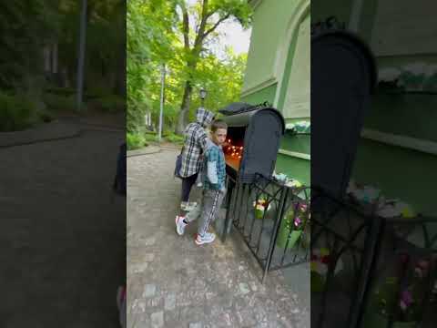 Часовня Ксении Блаженной на Смоленском кладбище. СПб. 22.05.23
