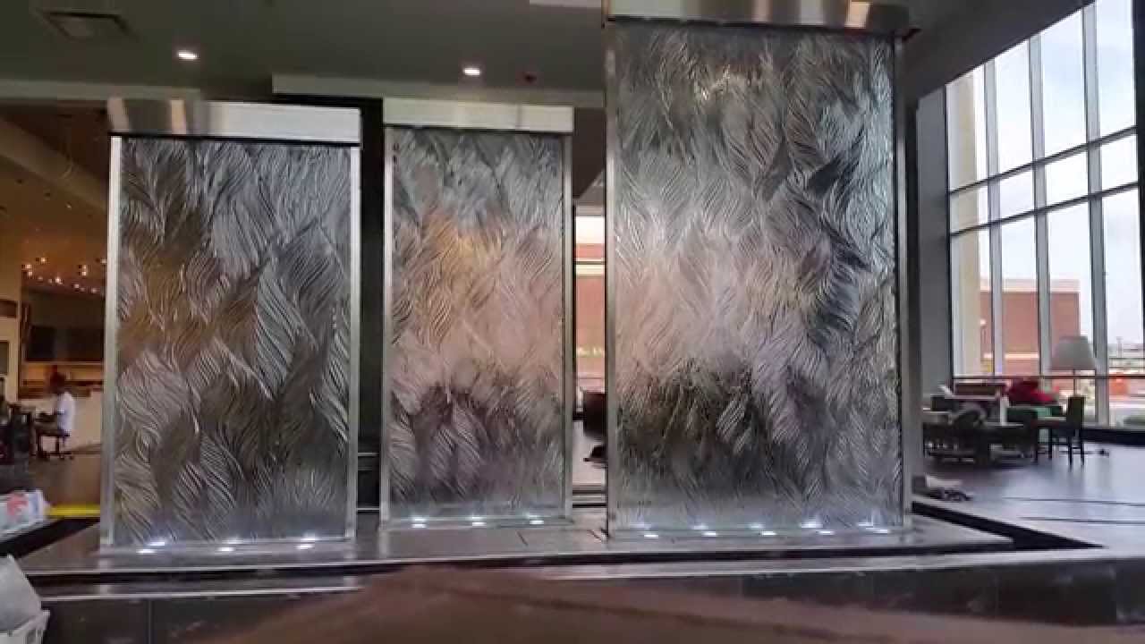 Custom Glass Water Walls & Indoor Waterfalls-Unique Indoor ...