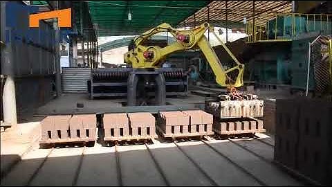 Robot automatic stacking machine brick on dryer cart
