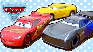 ディズニー ピクサー カーズ3 ディズニーストアで買ったミニカー 新キャラクター クルーズ・ラミレス ジャクソン・ストーム ライトニング・マックィーン 開封紹介⭐️