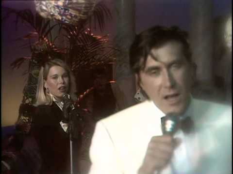 [HD] Roxy Music - Avalon (Live 1982)