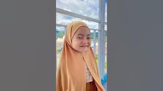 masyaAllah!! bocil solehah dipakein jilbab