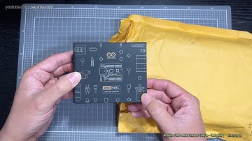 Arduino UNO Mini Limited Edition - Unboxing - 10/12/2021